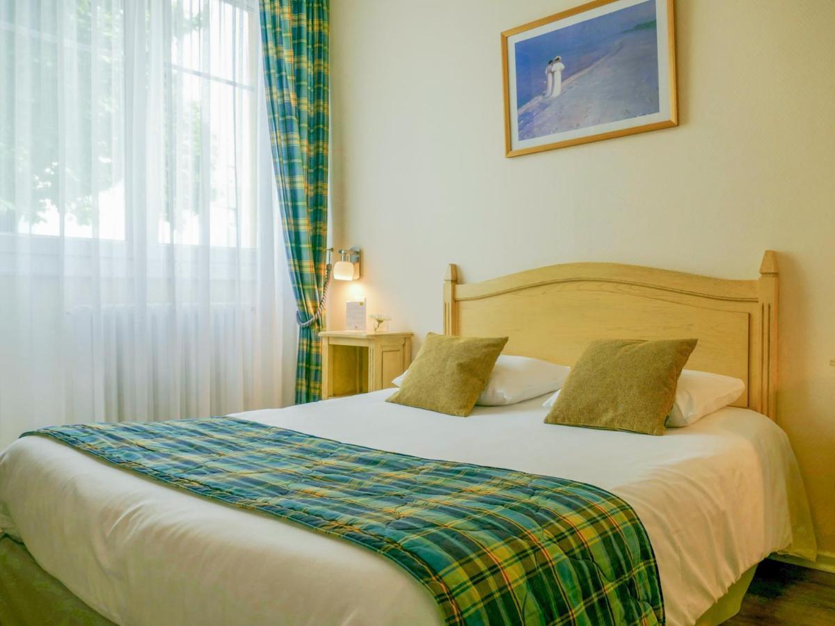 Hotel Berlioz Euroairport Basel - Mulhouse - Freiburg Сен-Луи Екстериор снимка