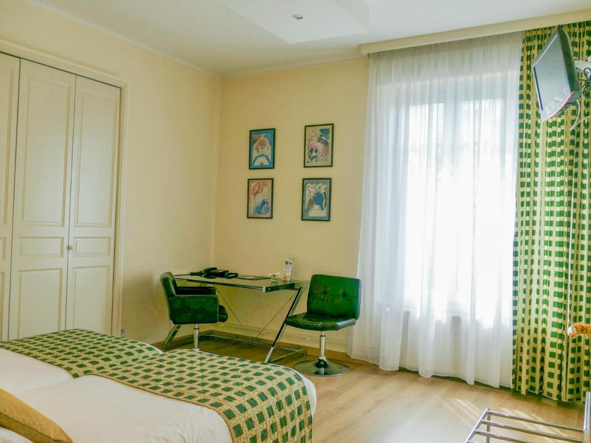 Hotel Berlioz Euroairport Basel - Mulhouse - Freiburg Сен-Луи Екстериор снимка