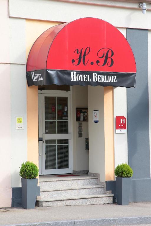 Hotel Berlioz Euroairport Basel - Mulhouse - Freiburg Сен-Луи Екстериор снимка